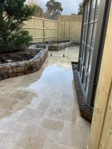 stone crazy paving melbourne 225x300