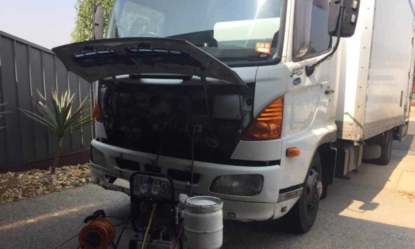 AIR CONDITIONING REPAIRS AND REGAS